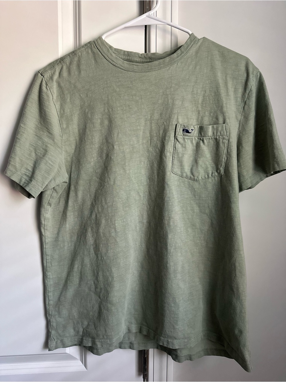 Vineyard Vines Short Sleeve Pocket Tee in Light Sage